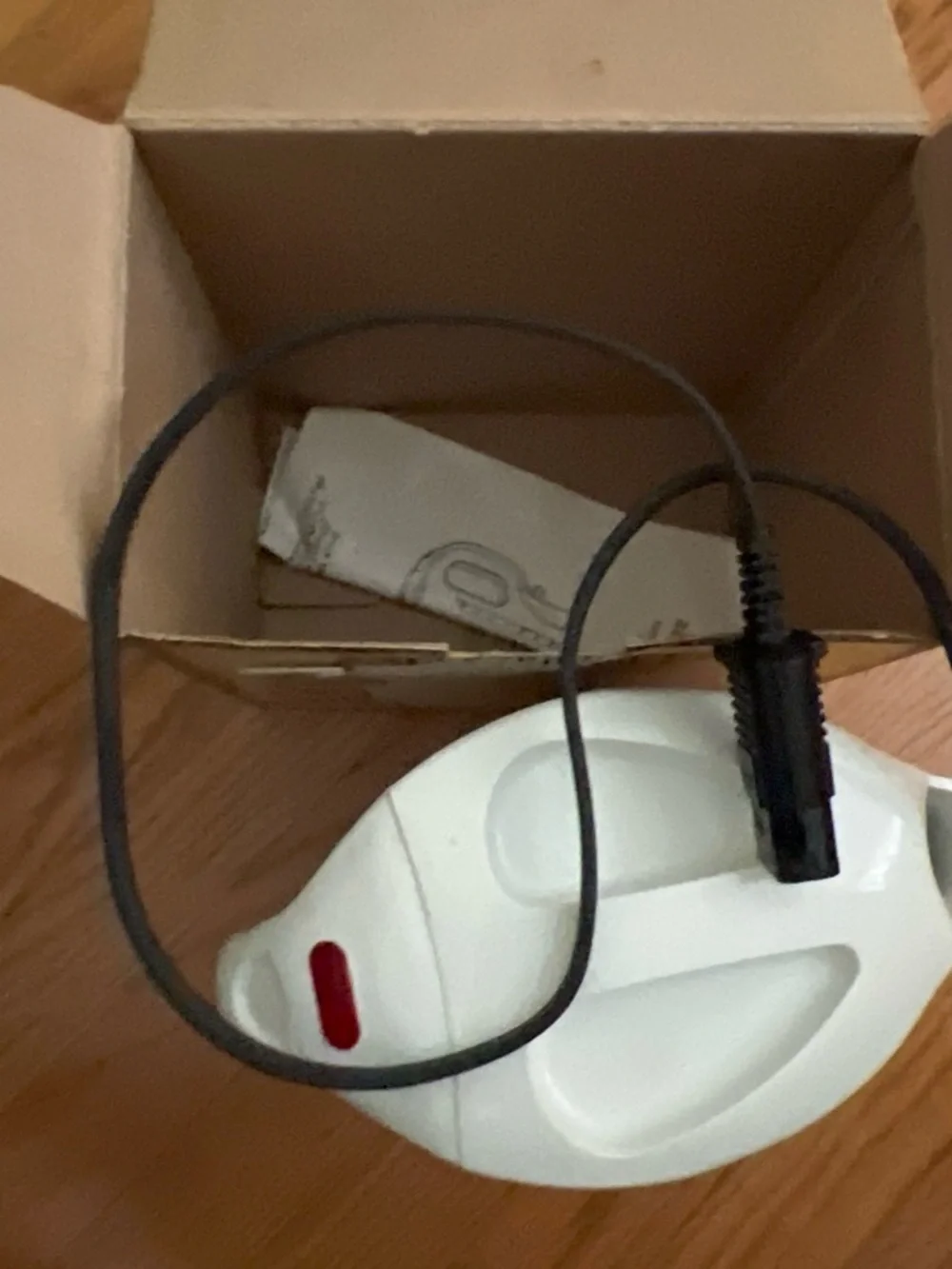 MR. COFFEE White Electric Kettle
